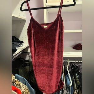 Maroon velvet mini dress from Hollister! Worn once. Size medium!